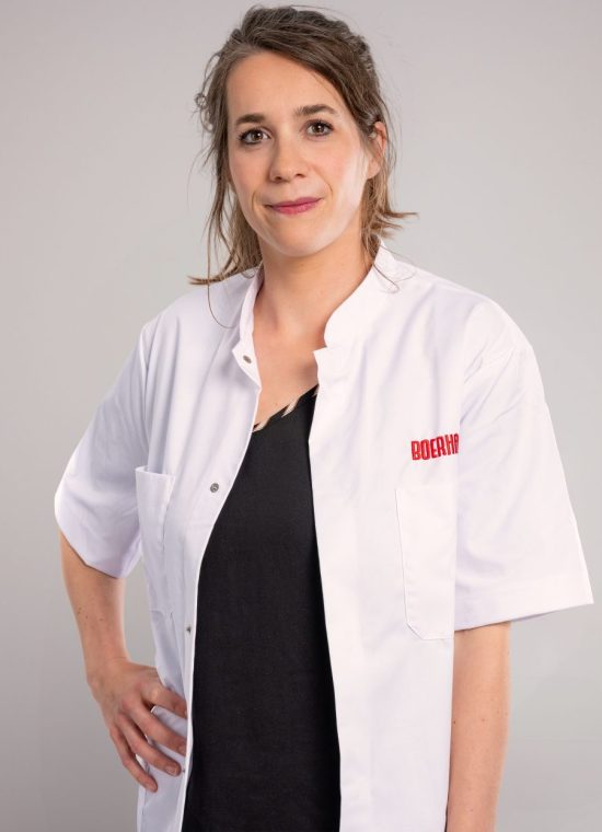 Dr. V. Negenborn
